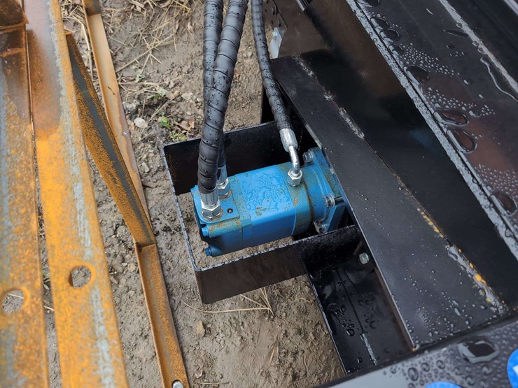 (1)-agt-mower-king---ecssct72---skid-steer-trencher-image-5