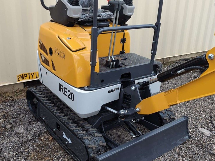 ir-mini-excavator---ire20---kubota-engine-image-3