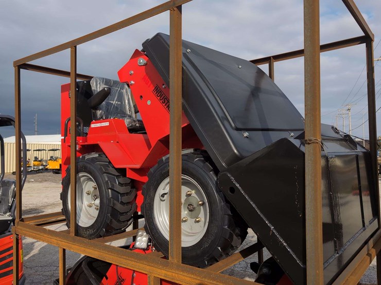 agt-gas-powered-mini-track-skid-steer-loader-sda-140w---red-image-2