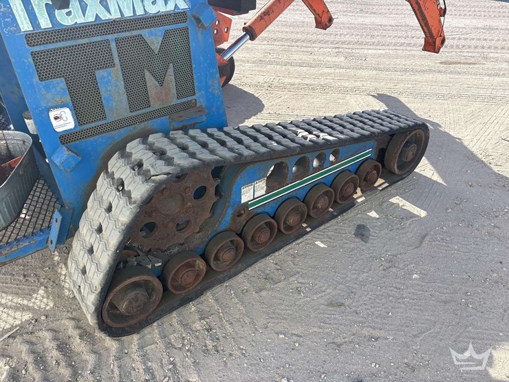 traxmax-kubota-stand-on-track-loader-skid-steer-image-9