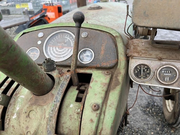 john-deere-2010-image-23