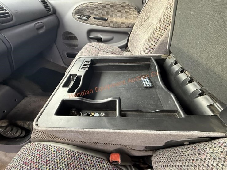 2000-dodge-ram-2500-image-21