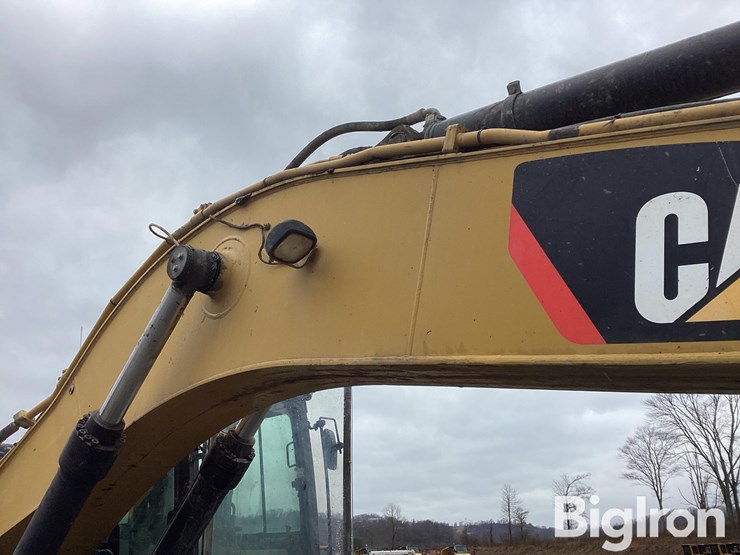 caterpillar-324el-image-18