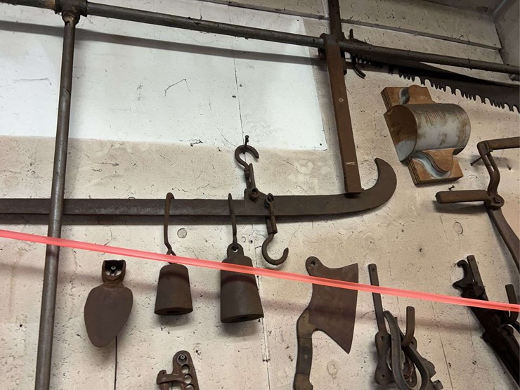 wall-of-tools-image-11