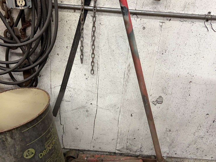 wall-of-tools-image-20