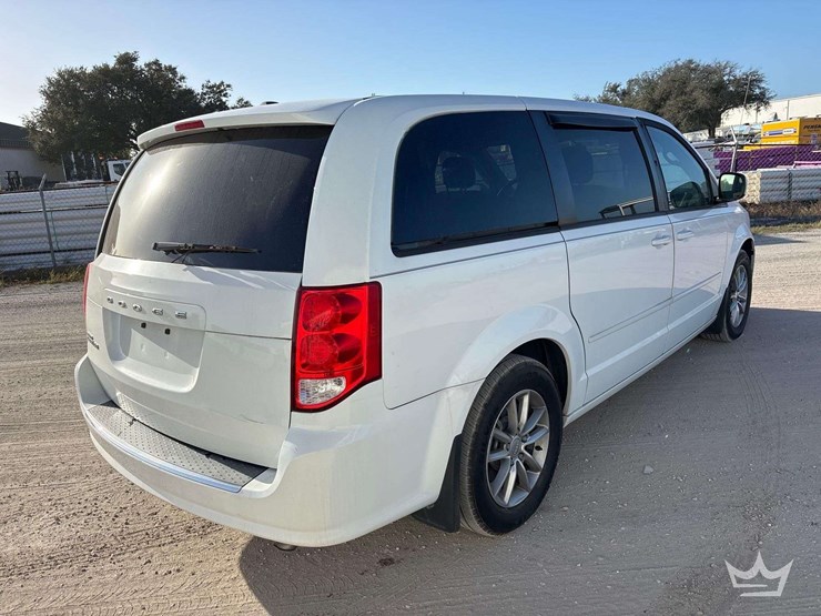 2016-dodge-grand-caravan-se-image-3