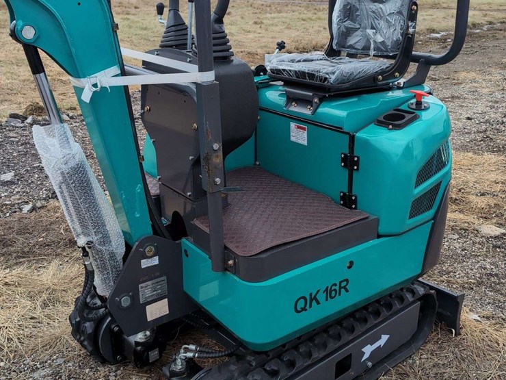 cfg-industrial-mini-excavator---qk16r---green-image-3