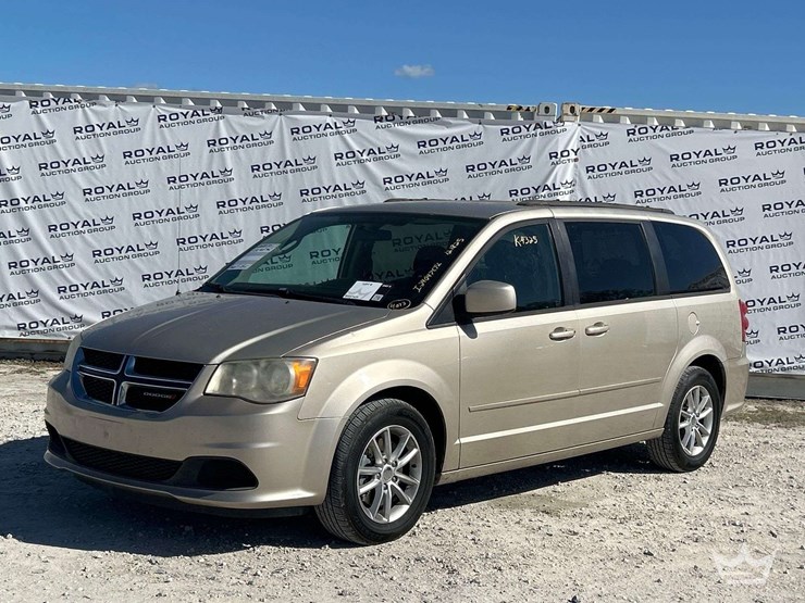 2014-dodge-grand-caravan-image-1