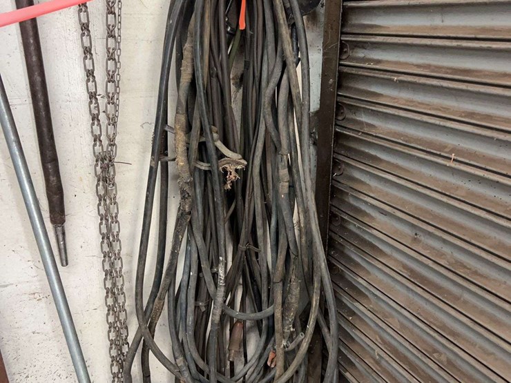 metal-shelving-and-tools-image-2