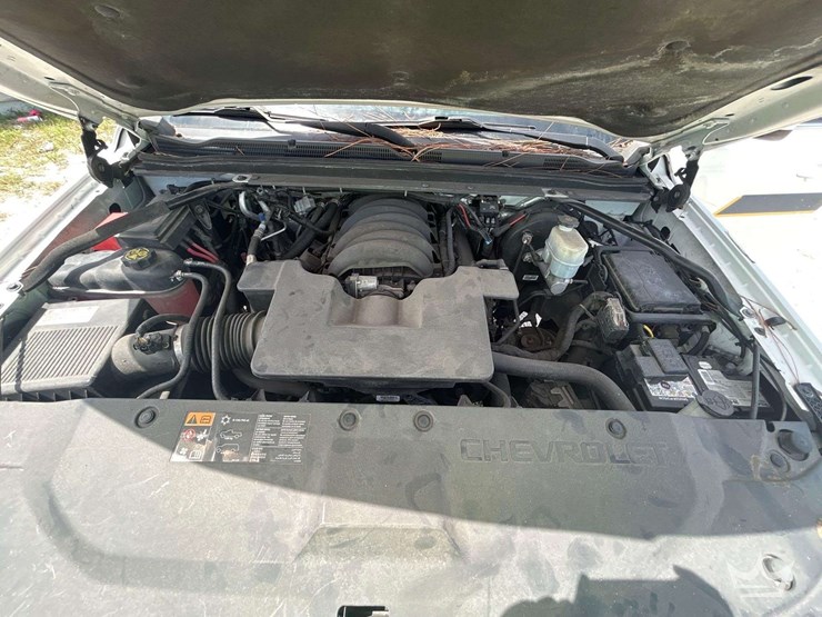 2016-chevrolet-tahoe-image-7