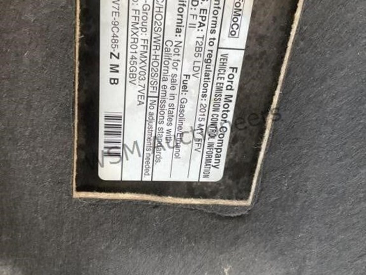 2015-ford-taurus-sdn-image-13