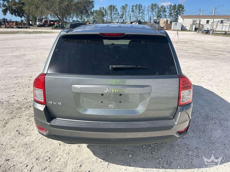 2012-jeep-compass-image-20