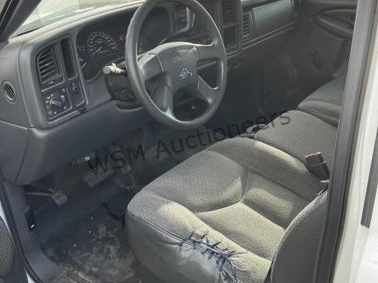 2006-gmc-sierra-1500-image-19