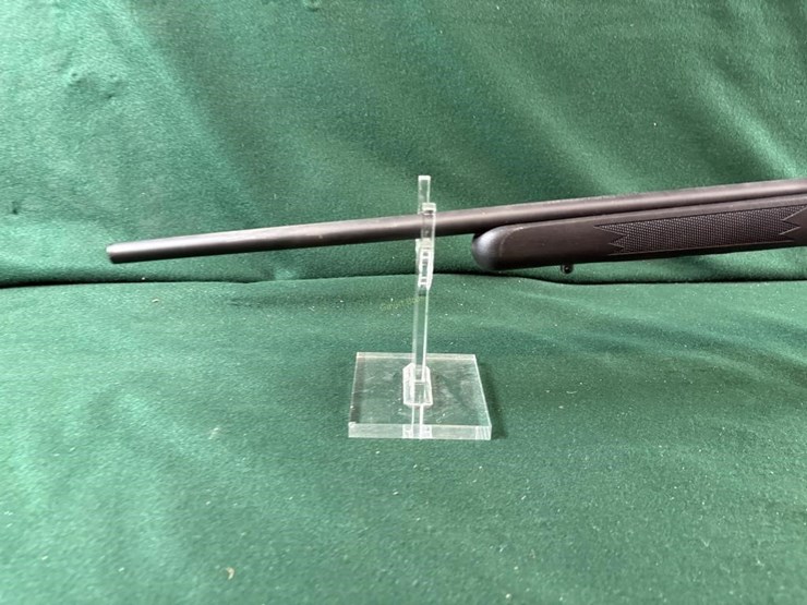 new-savage-93r17-17hmr-rifle-image-6