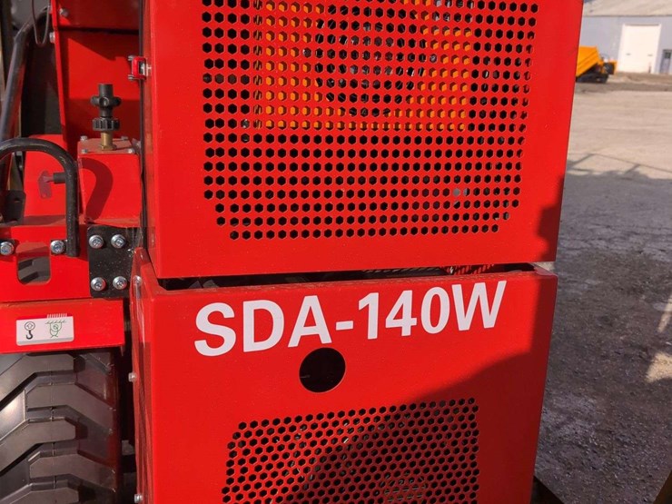 agt-gas-powered-mini-track-skid-steer-loader-sda-140w---red-image-2