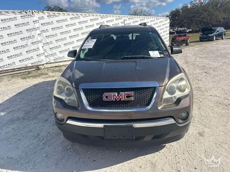 2012-gmc-acadia-image-23