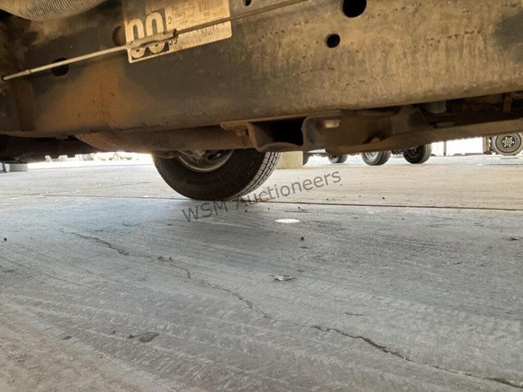 2006-chevrolet-silverado-3500-image-25