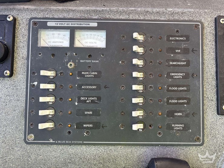 tug-boat-with-tri-axle-magic-tilt-boat-trailer-image-77