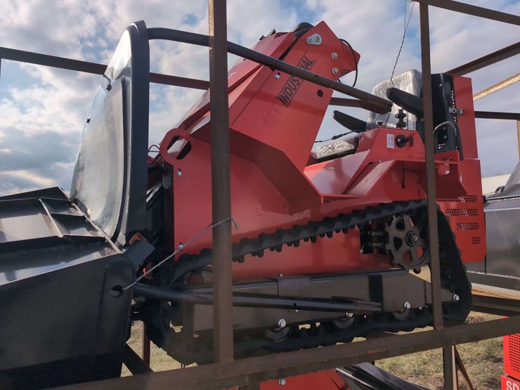 agt-gas-powered-mini-track-skid-steer-loader-sda-140t---red-image-3