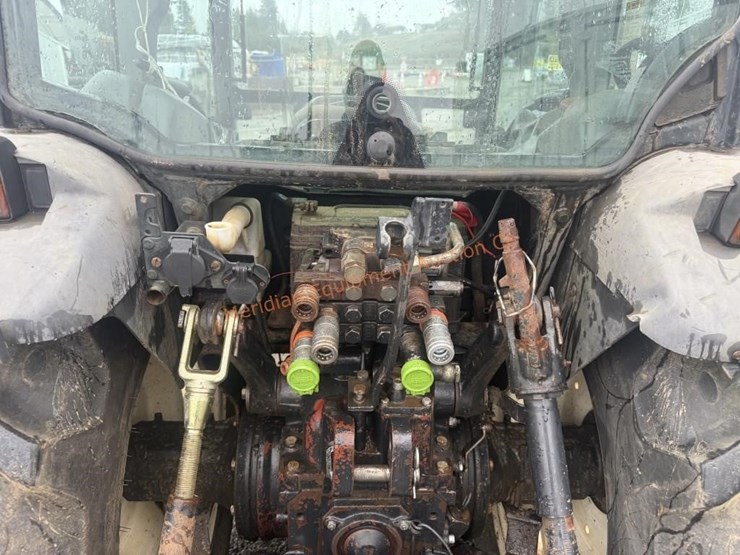 new-holland-tn95fa-image-20