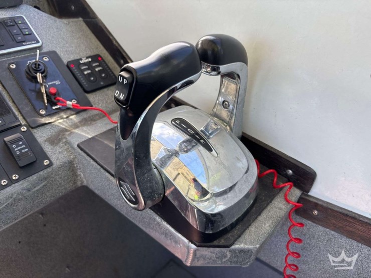 tug-boat-with-tri-axle-magic-tilt-boat-trailer-image-73