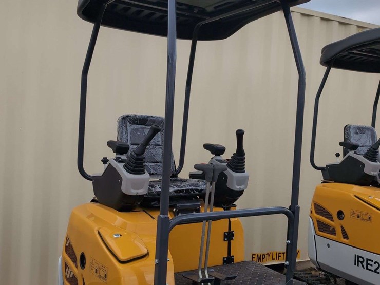 ir-mini-excavator---ire20---kubota-engine-image-4