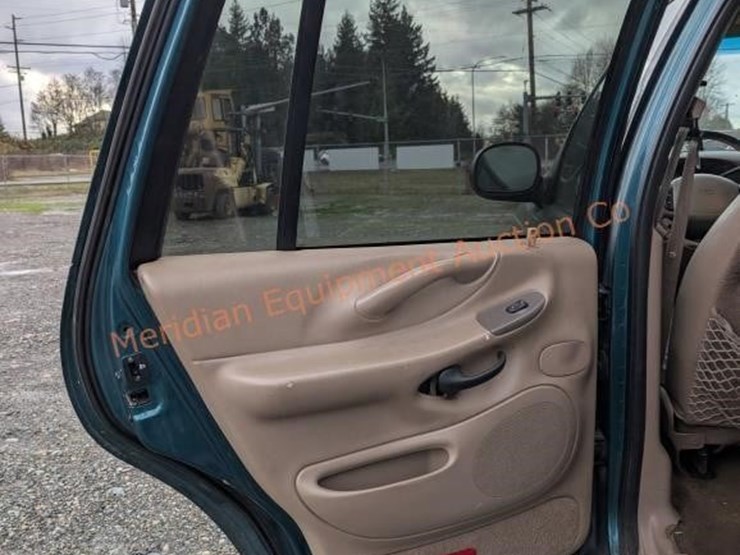 ford-expedition-image-26