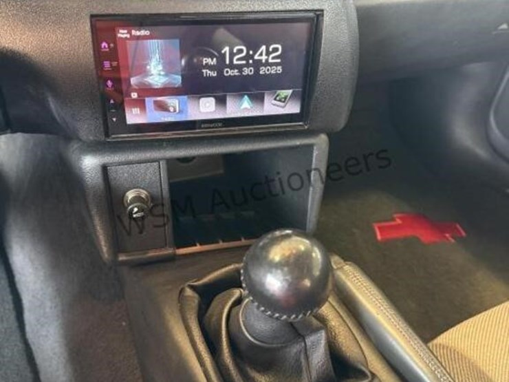 1994-chevrolet-camaro-hatchback-image-16