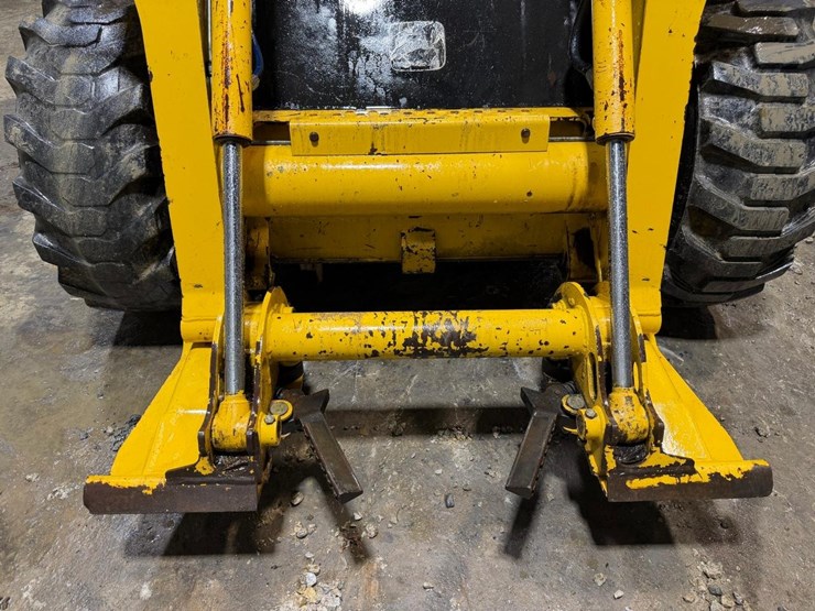 john-deere-250-image-9