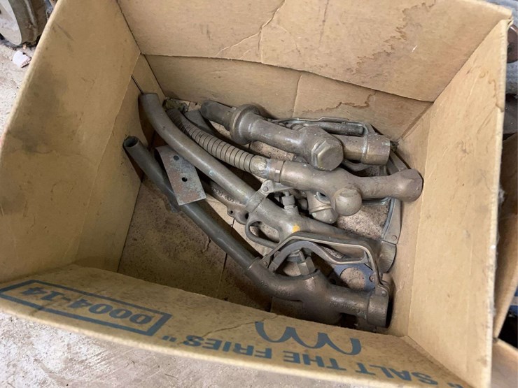 contents-of-wood-working-room-image-18