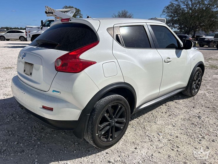 2014-nissan-juke-image-3