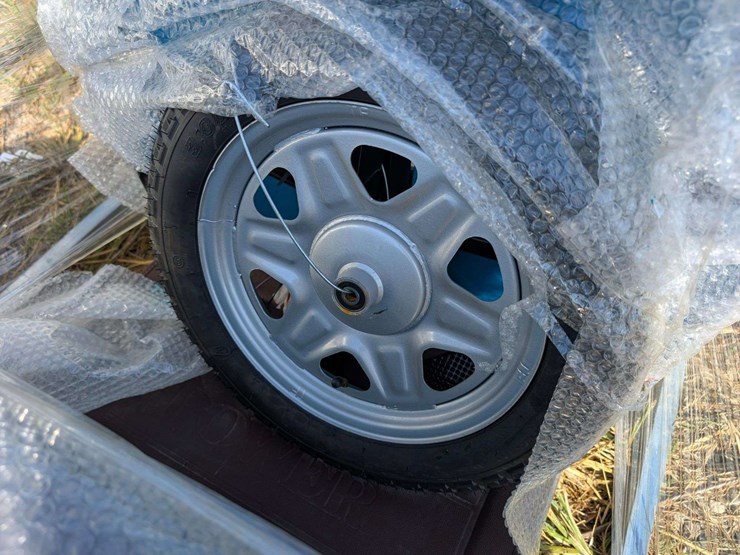 (1)-sdl-3-wheel-cart---unassembled-image-3