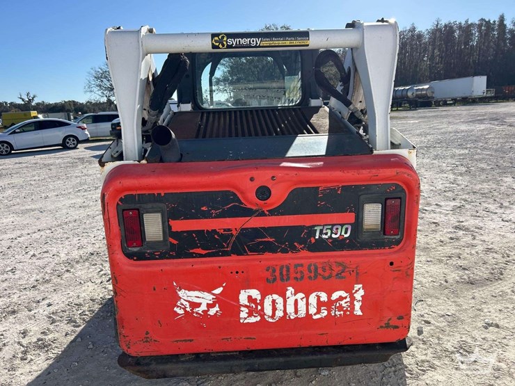 2019-bobcat-t590-image-22