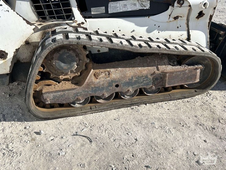 2019-bobcat-t590-image-17