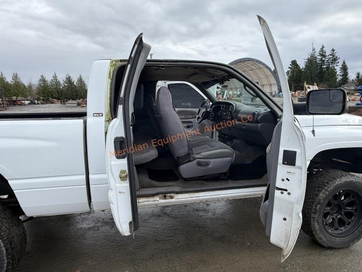 2000-dodge-ram-2500-image-26