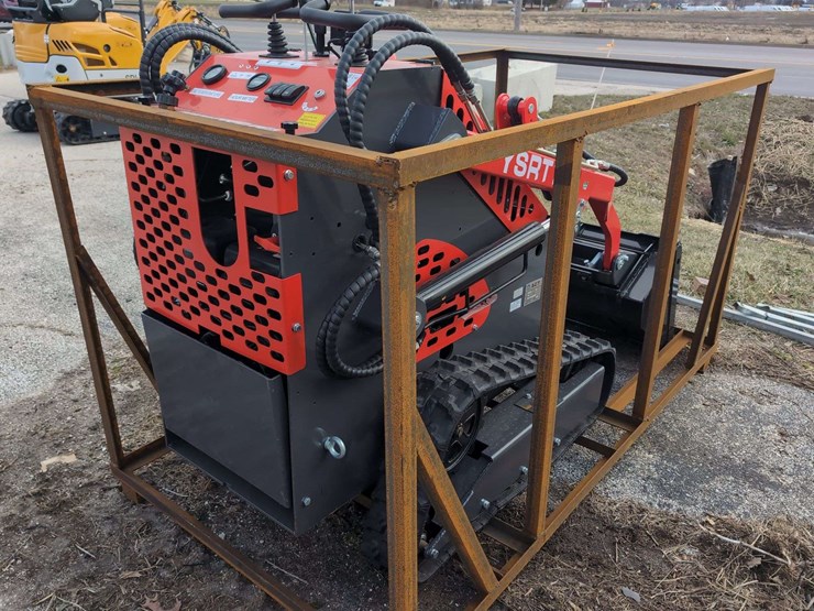 agt-mini-skid-steer-loader---ysrt14---red-image-5