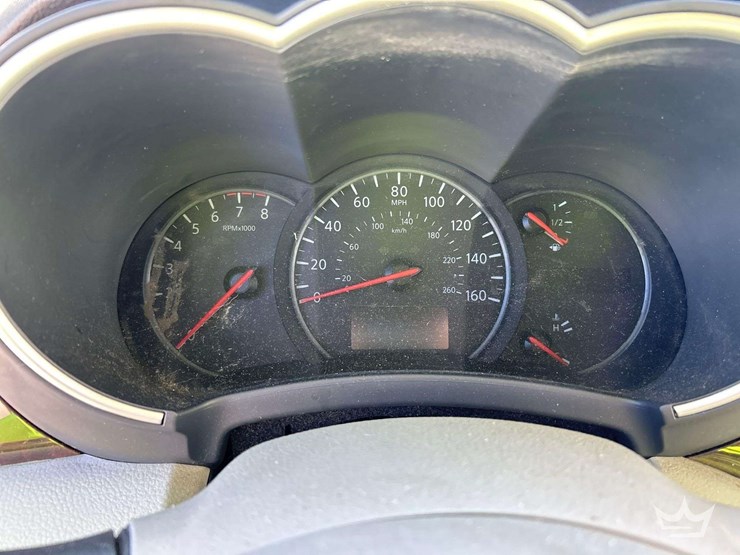 2016-nissan-quest-image-16