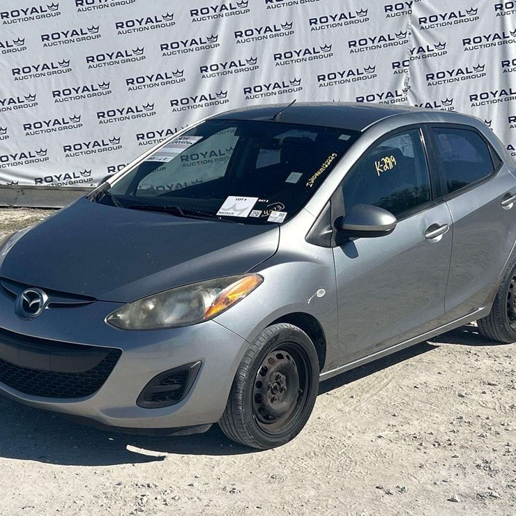 2014 Mazda 2 Hatchback