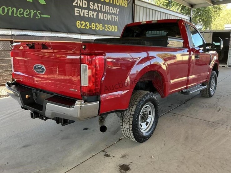 2019-ford-f250-image-7