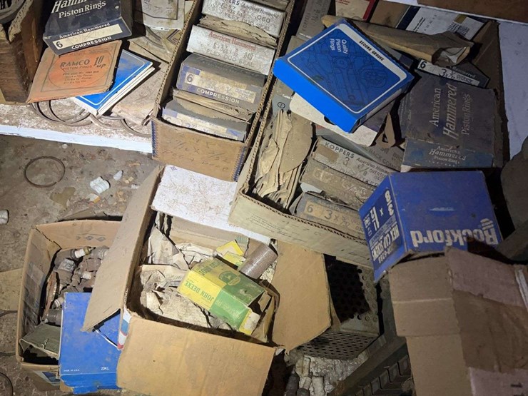 contents-of-shelving-image-12