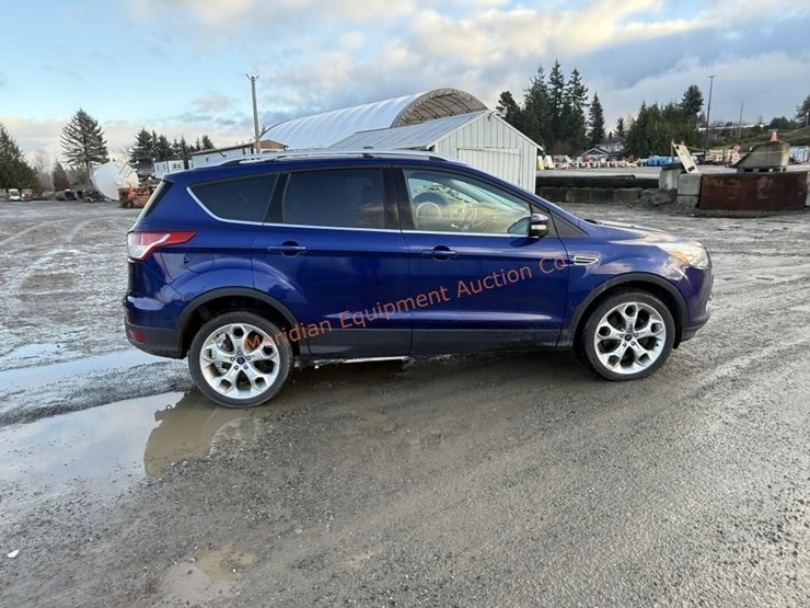 ford-escape-titanium-image-8
