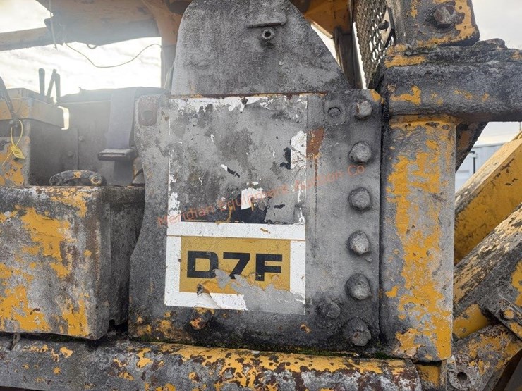 caterpillar-d7f-image-27