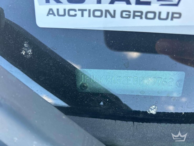 2014-ford-explorer-image-5