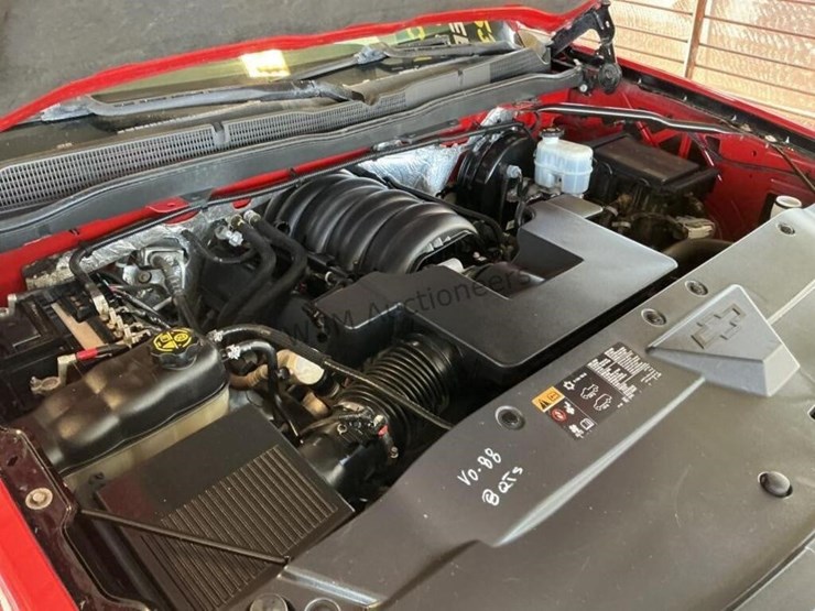 2015-chevrolet-silverado-1500-image-10