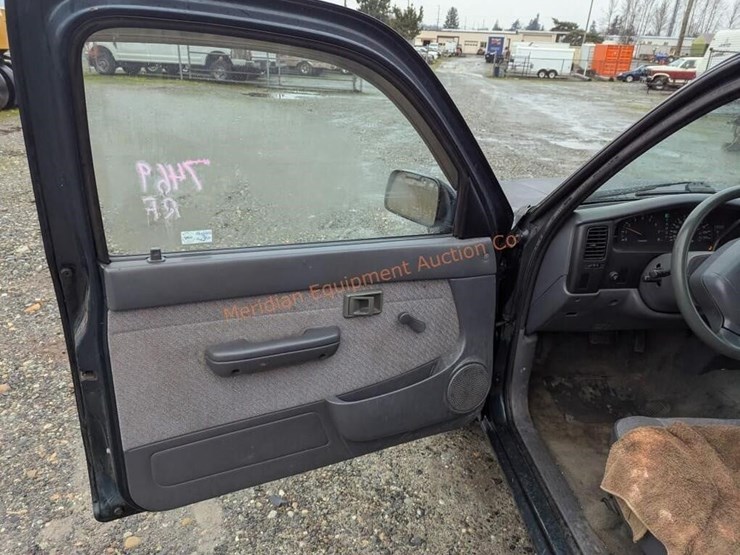 toyota-tacoma-image-16