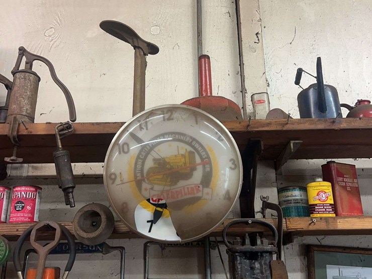 contents-of-right-side-of-the-shelf-image-6