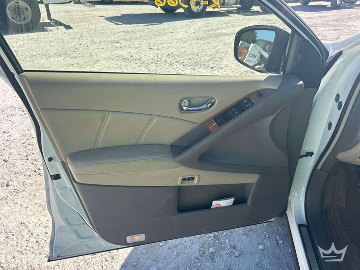 2014-nissan-murano-image-14