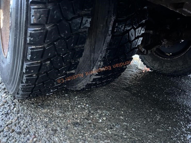 1988-international-s1700-image-15