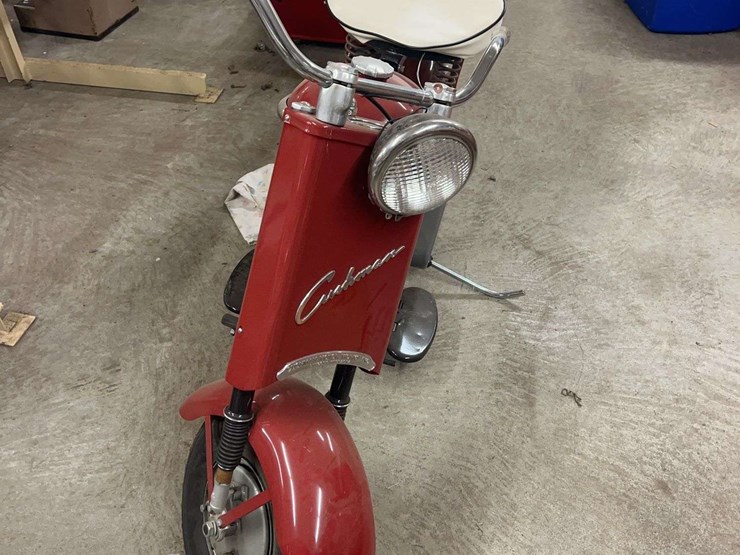 cushman-scooter-image-2