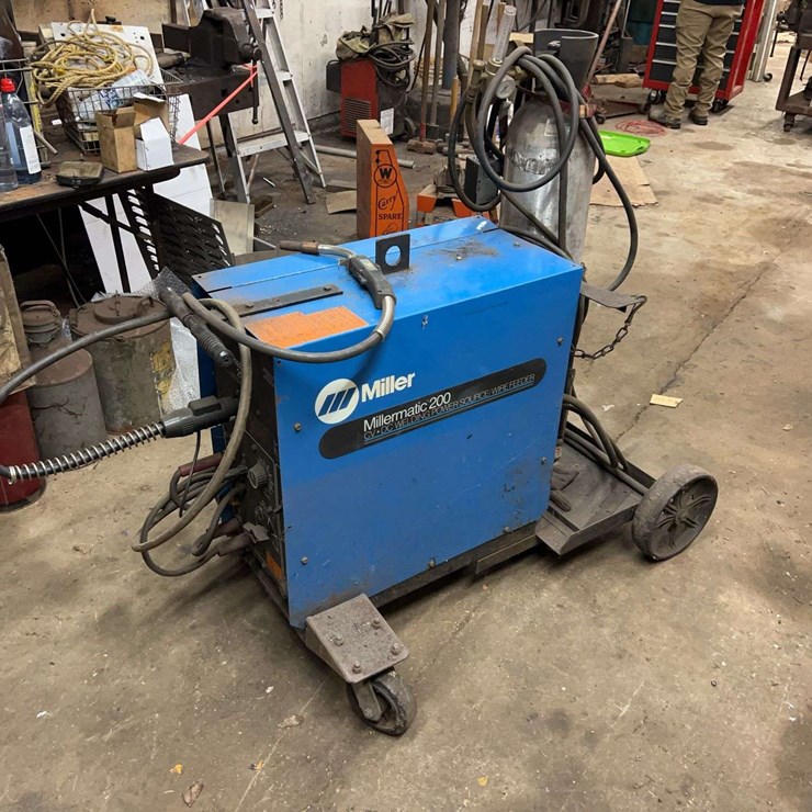 Millermatic 200 Mig Welder